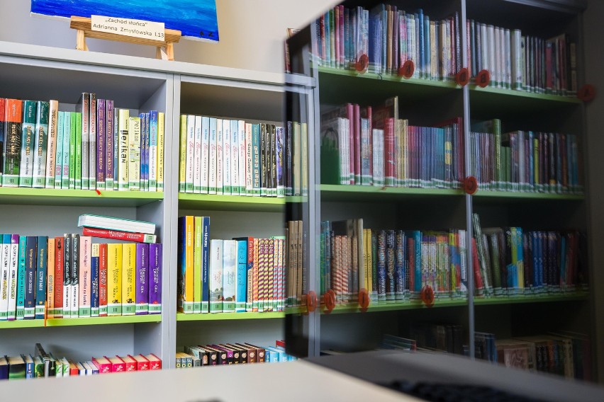 Seria "Lektury dostępne" zawiera już 60 pozycji